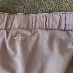 4x stretch tech old navy lilac shorts.